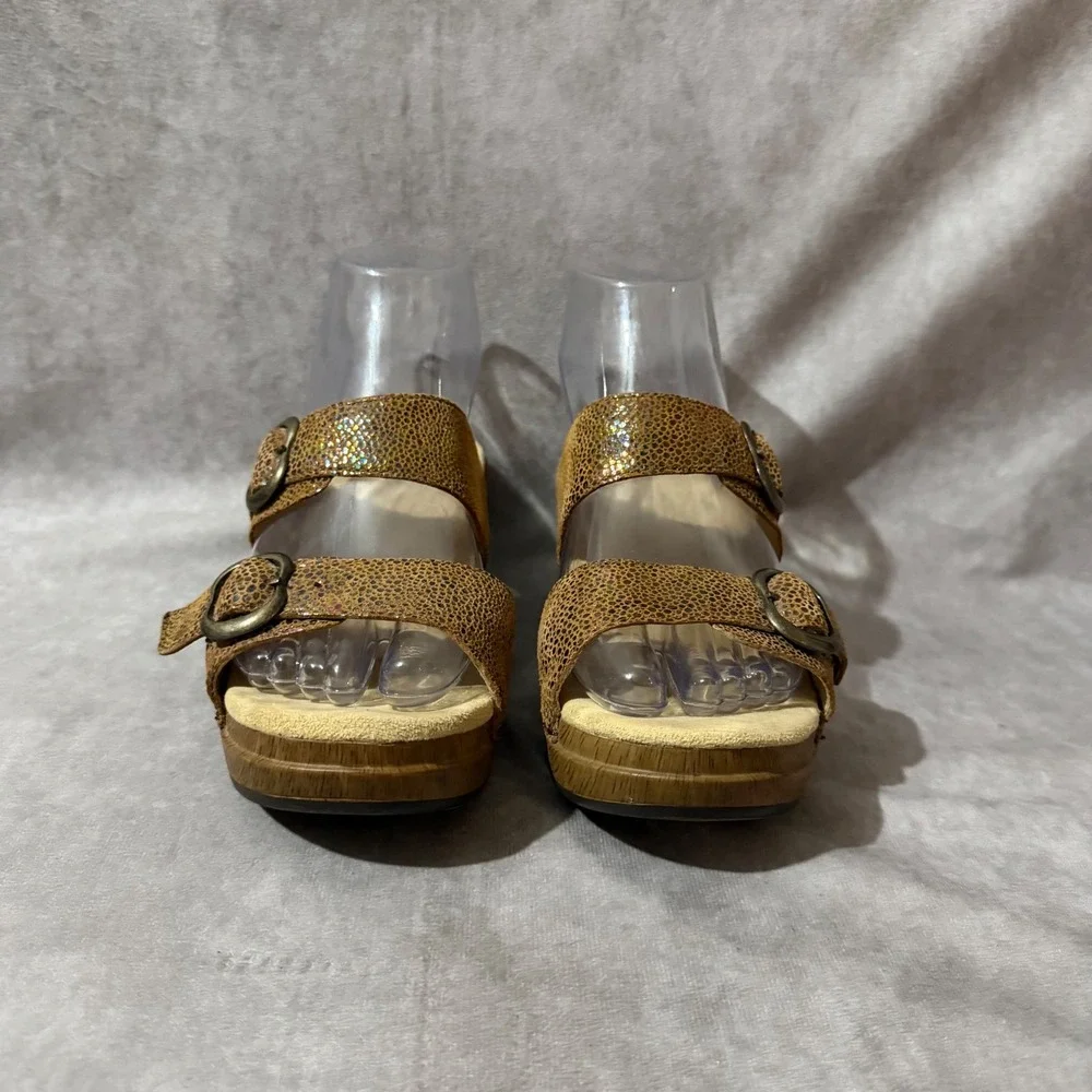 Dansko Slide Sandals Womens 36 Tan Iridescent Excellent Leather Wedge Clogs